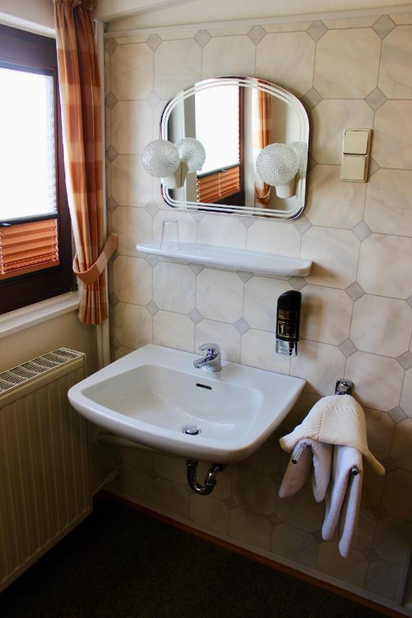 Hotel Gasthof Klusmeyer 比勒费尔德 外观 照片
